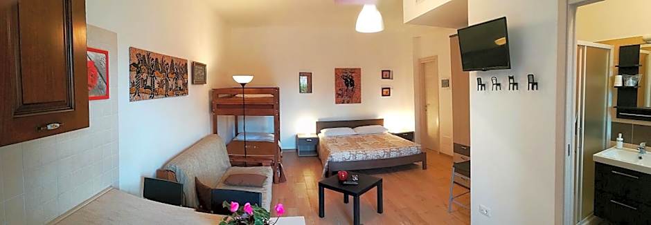 Photo 1 of 10 of Apartment