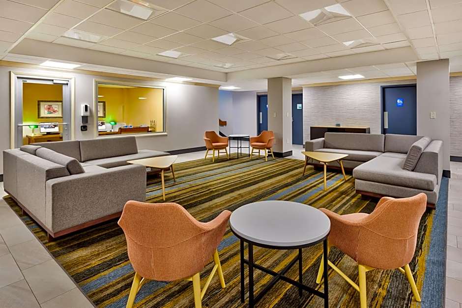 Holiday Inn Westbury-Long Island By IHG