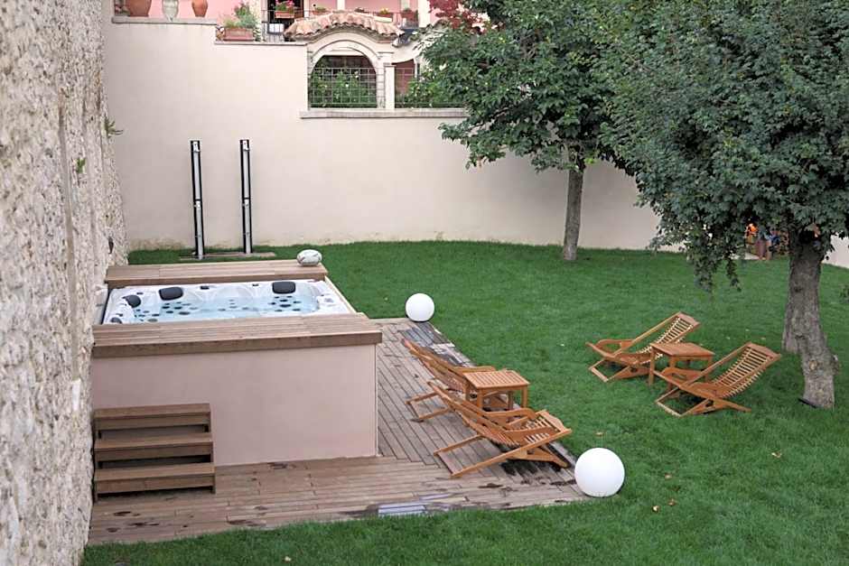 Palazzo Rustici charme b&b & garden spa
