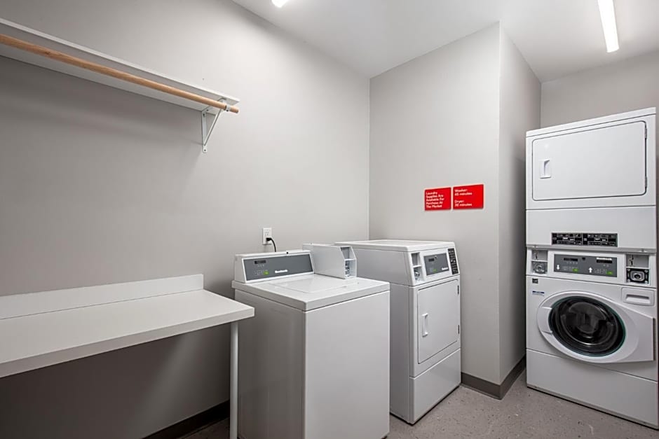 avid hotel Wenatchee
