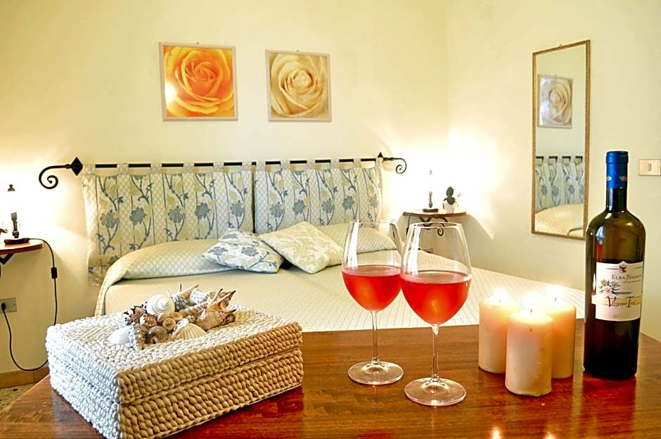 Hotel Tirrena Bike & Country Hotel