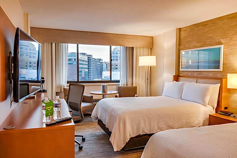 Holiday Inn Washington-Central/White House By IHG