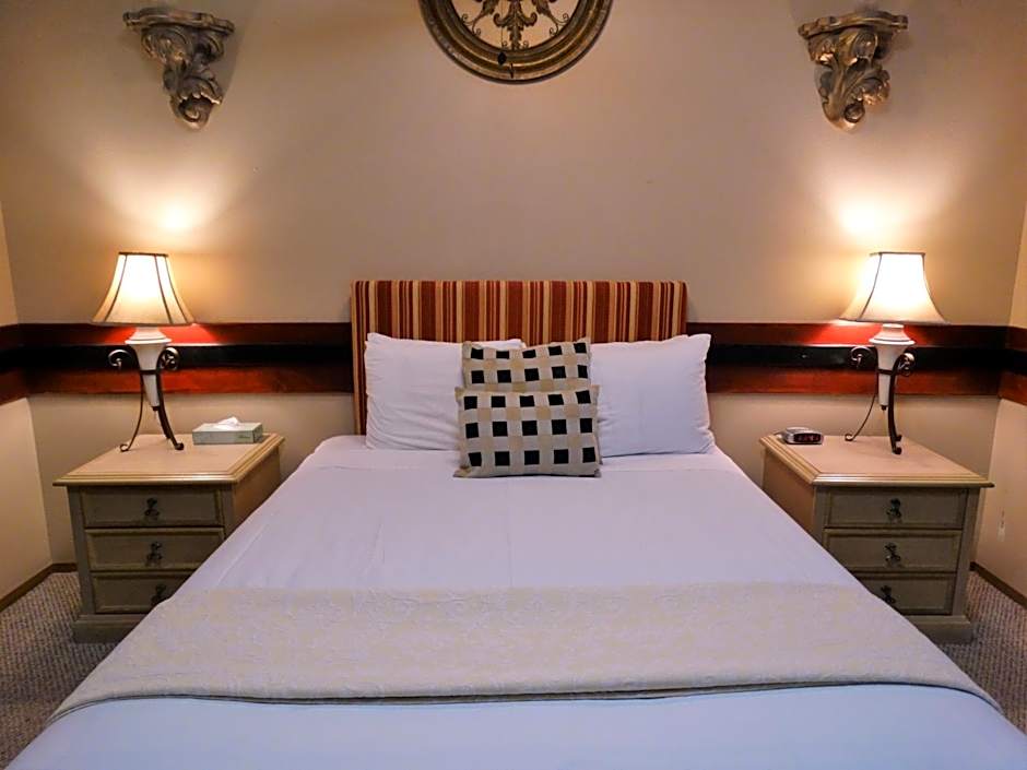 Lokahi Lodge
