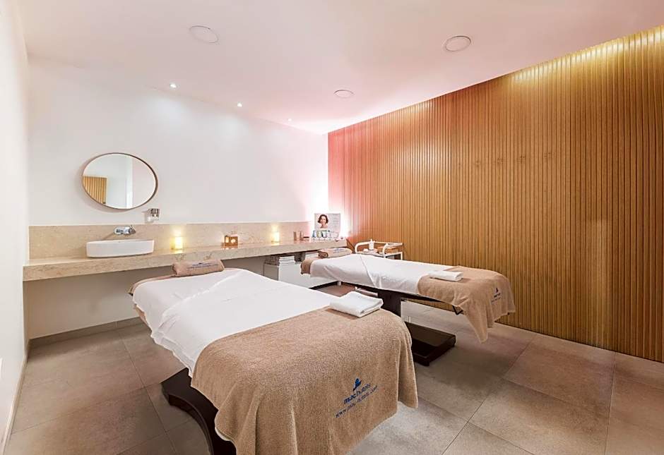 Mac Puerto Marina Benalmadena Hotel