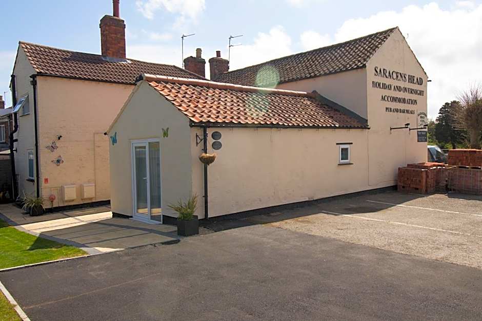 The cabin saracens head