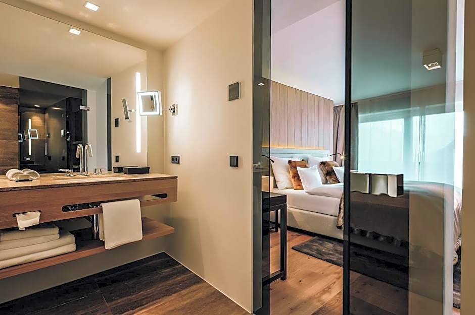 Elizabeth Arthotel Adults Only