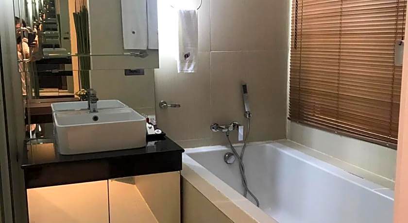 Paradiso Boutique Suites