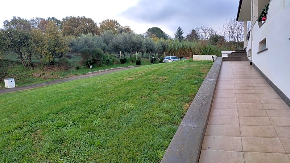 La staccionata bianca