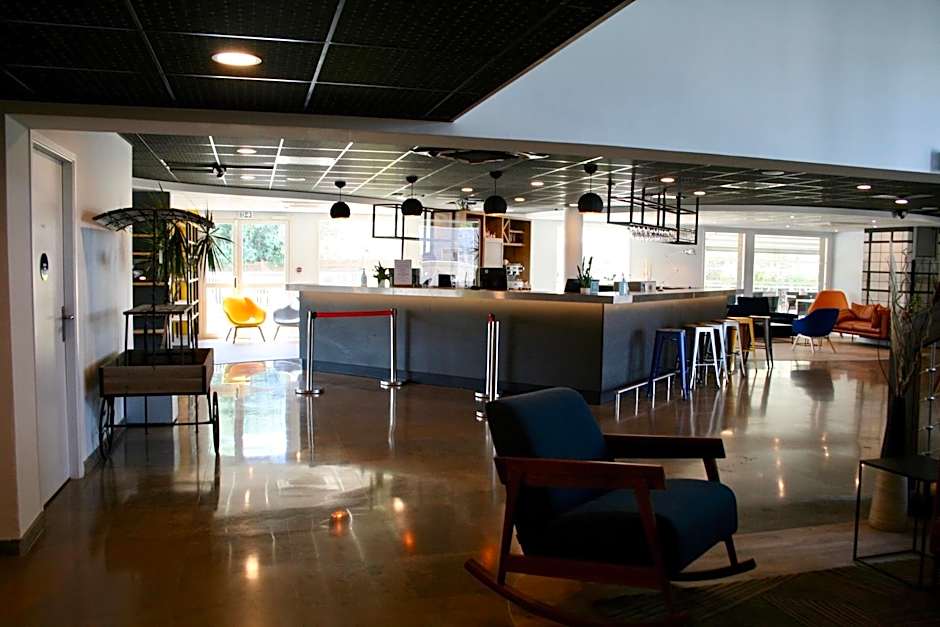 Kyriad Prestige Montpellier Ouest - Croix D'argent