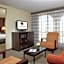 DoubleTree By Hilton Hotel Dallas Market Center