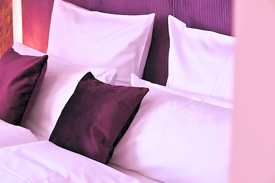 MOMENTS Boutique Hotel