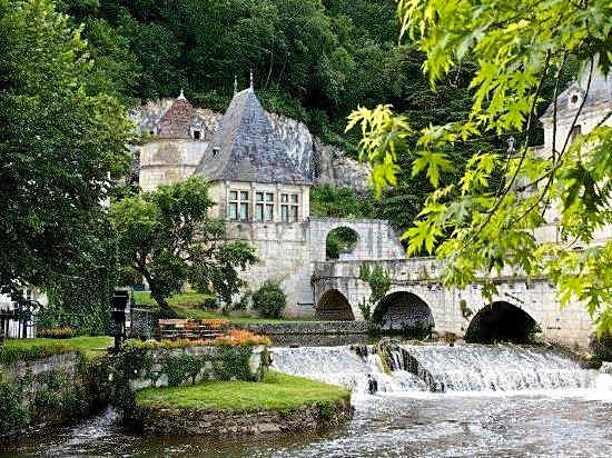 LOGIS Auberge DE LA TRUFFE