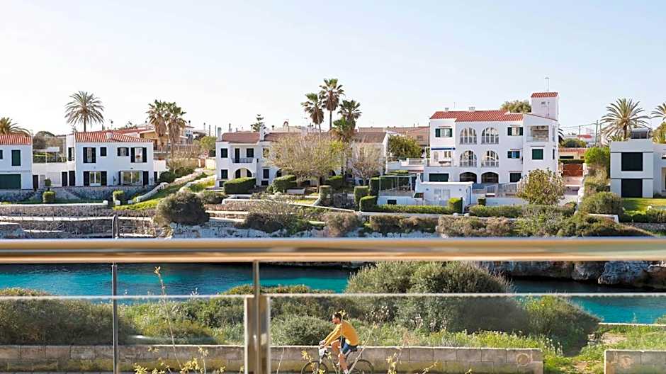 Seth Port Ciutadella