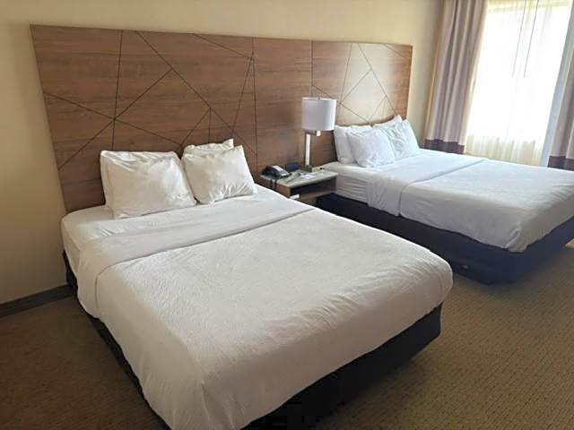 Wingate by Wyndham Utica