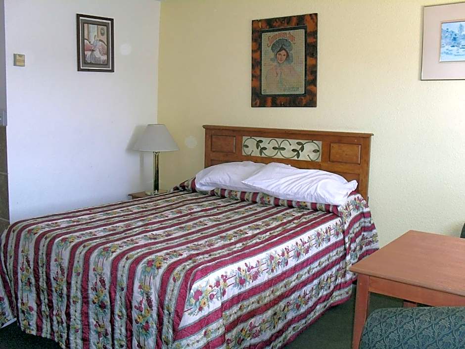 Budget Inn of Boron