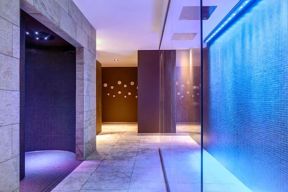 Grand Hotel Courmayeur Mont Blanc, by R Collection Hotels