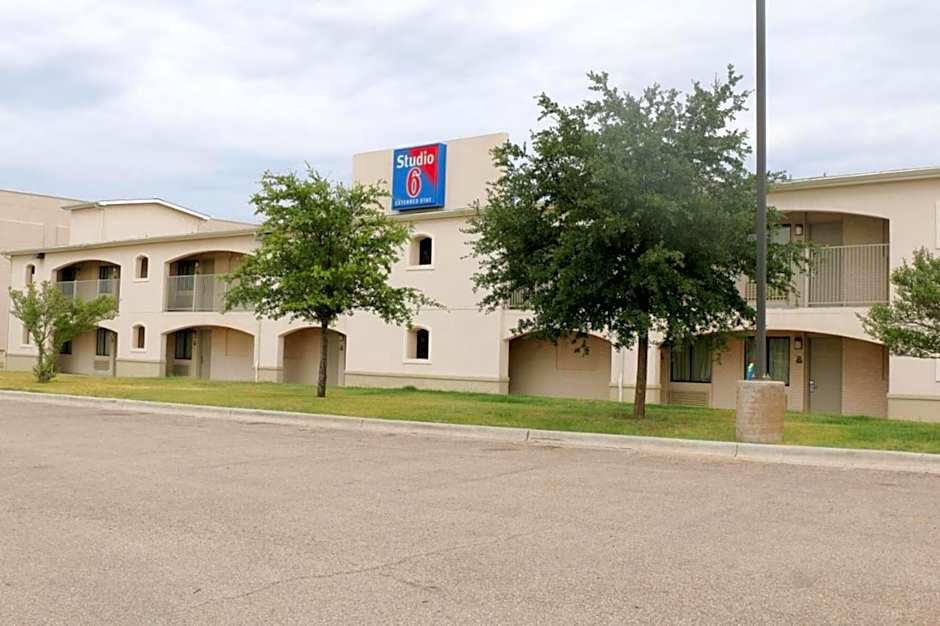 Studio 6 Lubbock, TX