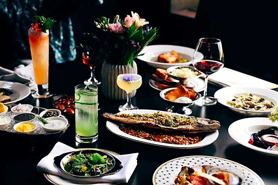 Hotel Savoy Kansas City, Tapestry Collection by Hilton