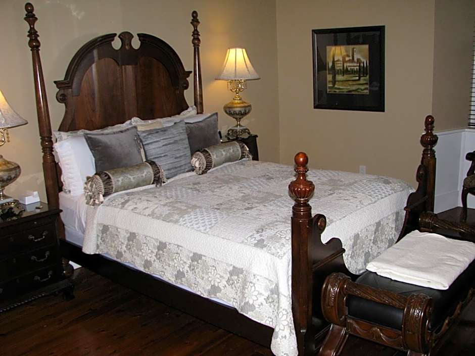 Clyde Hall Bed and Breakfast