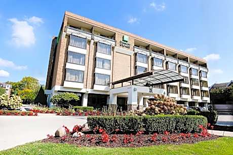 Holiday Inn Express Detroit-Birmingham By IHG