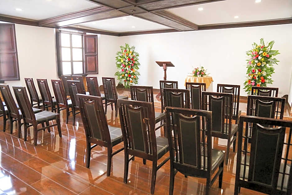 El Carmen Hotel