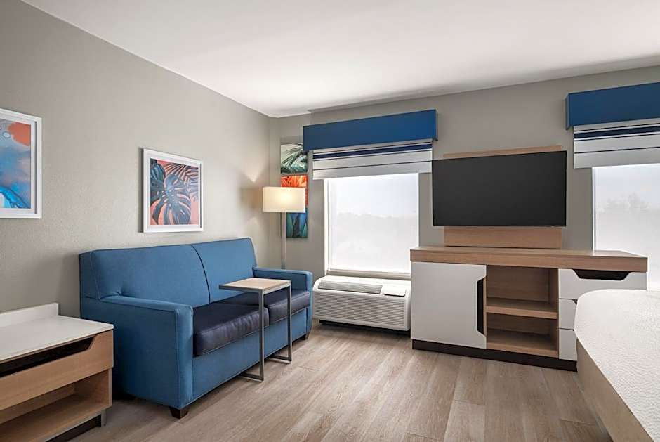 Holiday Inn Express & Suites Destin - Miramar Beach By IHG