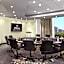 Hilton Suites Toronto/Markham Conference Center And Spa