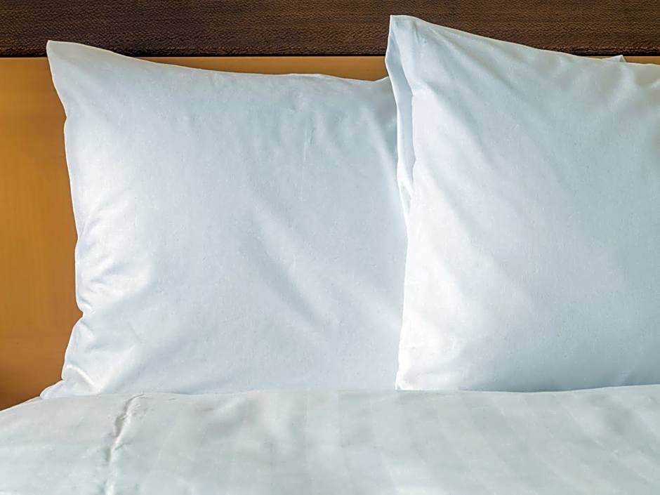 Holiday Inn Express and Suites Rehoboth Beach By IHG