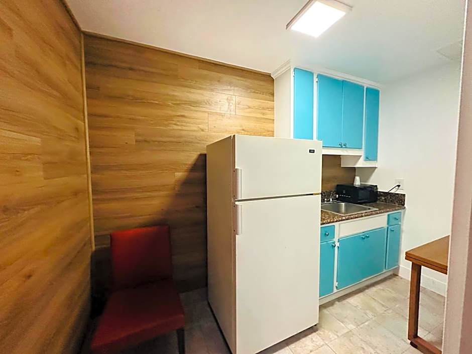 Casa Blanca Inn & Suites Whittier