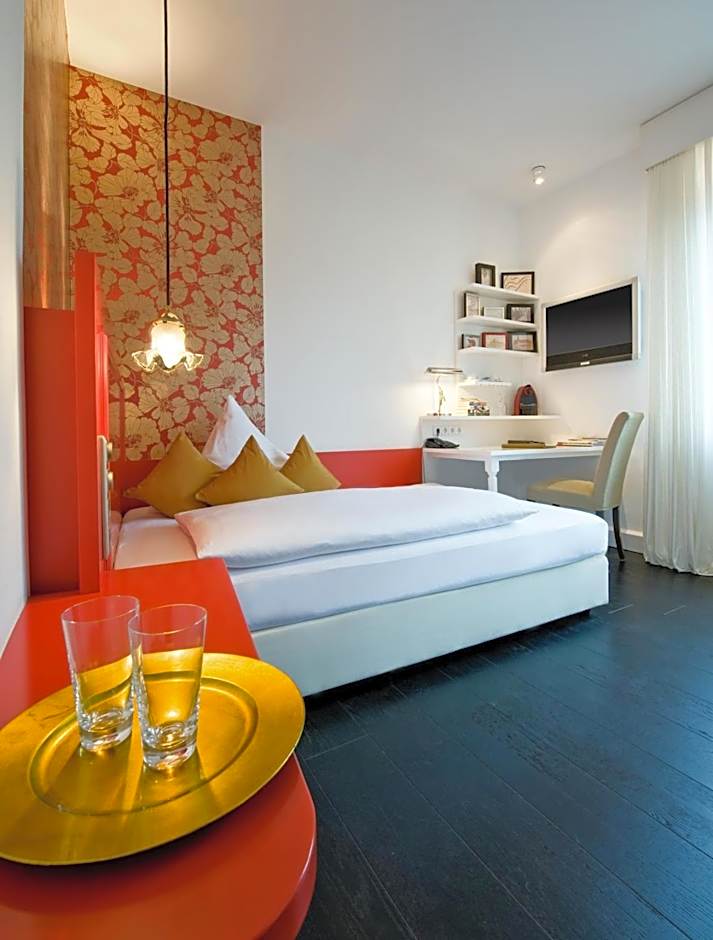 Villa Mittermeier, Hotellerie und Restauration