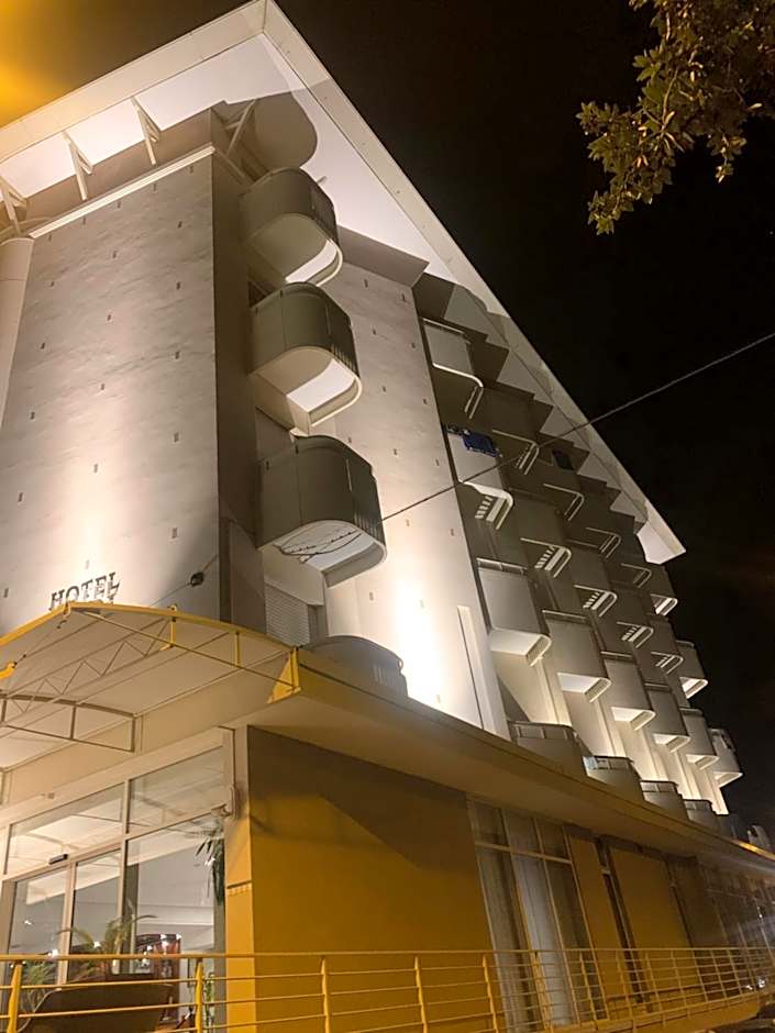 Hotel Audi Frontemare