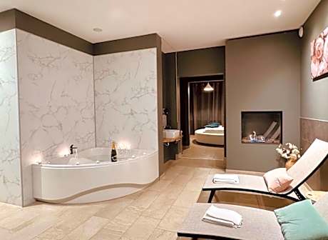 The Rose Suites