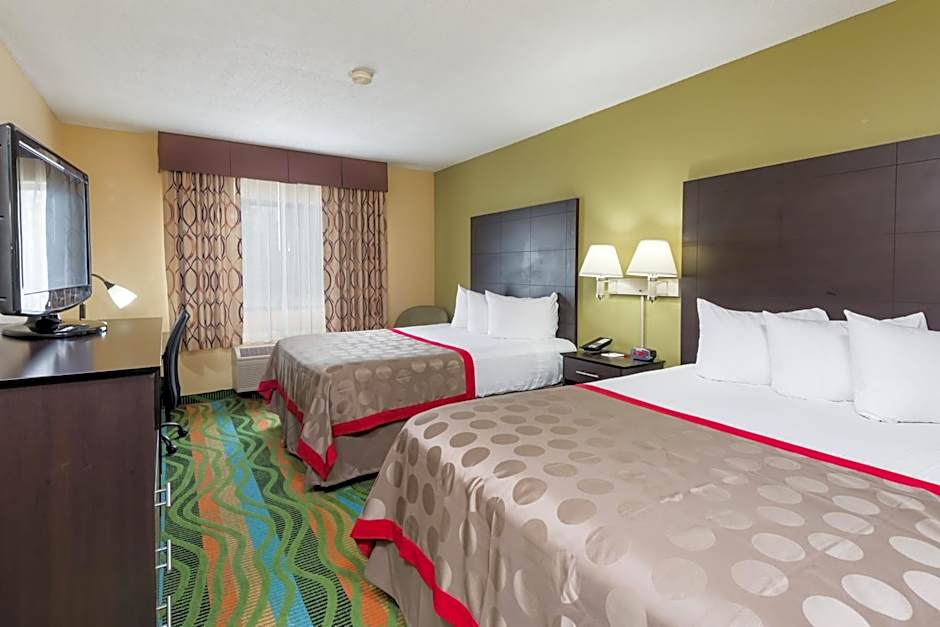 Ramada by Wyndham Vandalia