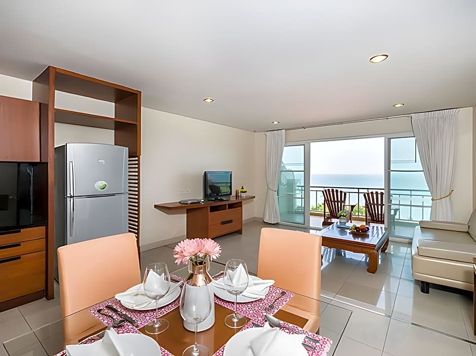 Bella Villa Cabana