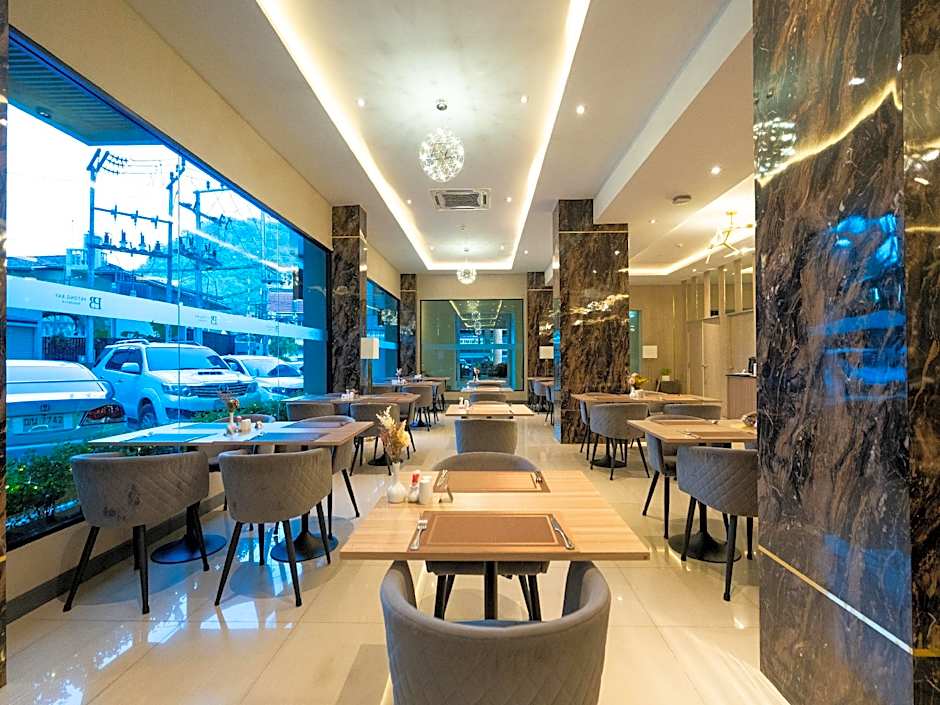 Patong Bay Residence