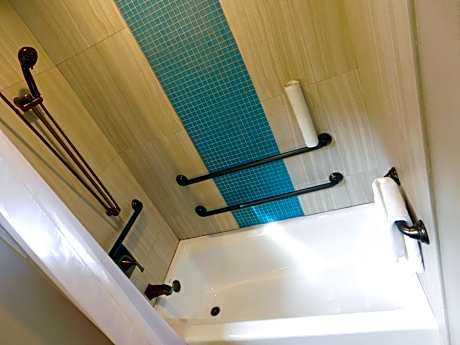 King Room - Disability Access