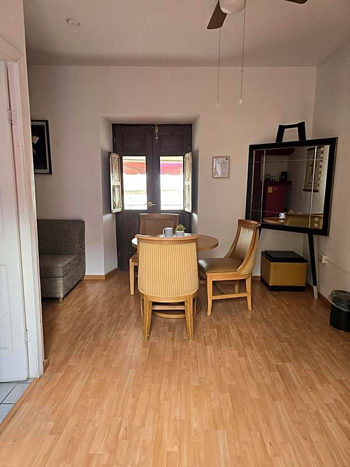 HOTEL BOUTIQUE EL VIEJO MUNDO