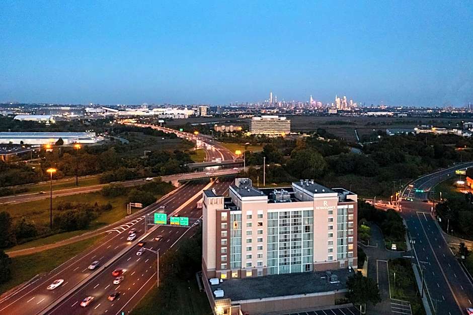 Renaissance by Marriott Meadowlands Hotel