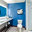Holiday Inn Express Bettendorf - Davenport NE by IHG