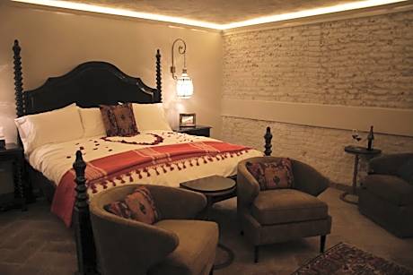 Romance Suite