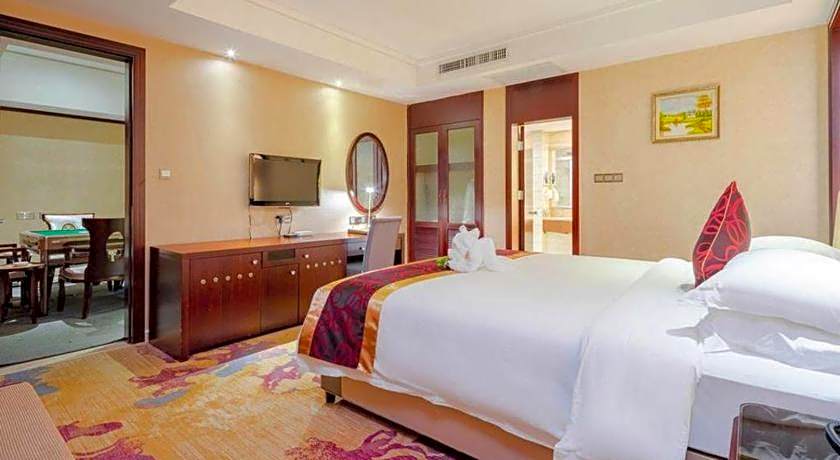 Haikou Conifer Garden Hotel