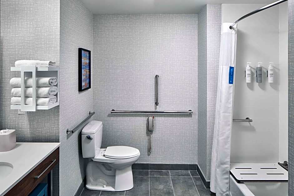 Hampton Inn By Hilton & Suites Saratoga Springs Downtown
