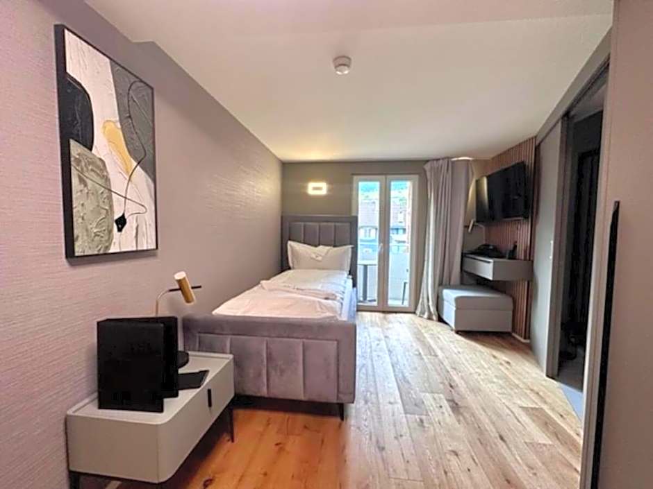 BERG & BERG HOTEL - Kerns Self-Check-in