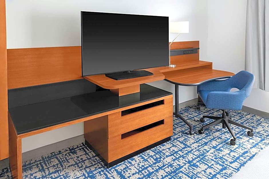 Fairfield Inn & Suites by Marriott Calhoun