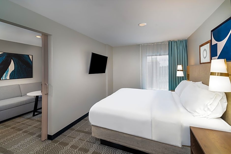 Staybridge Suites Louisville Expo Center By IHG