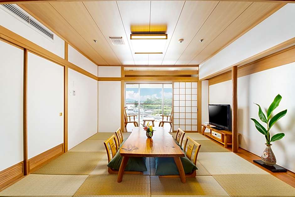 Photo 1 of 3 of Deluxe Japanese Style, View