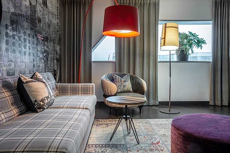 Radisson Blu Riverside Hotel