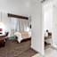The O Hotel, Trademark Collection by Wyndham