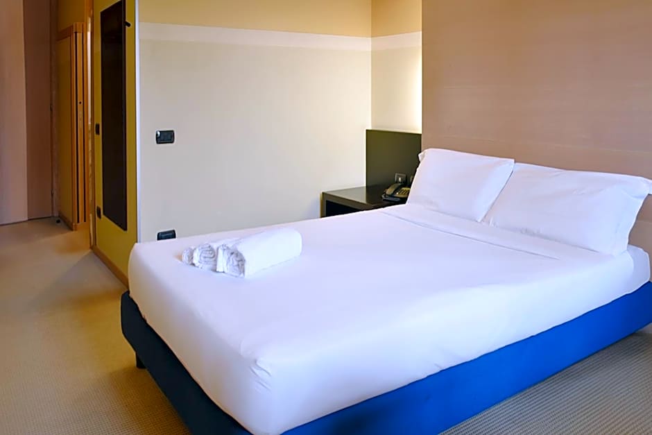 B&B HOTEL Milano Cologno Studios