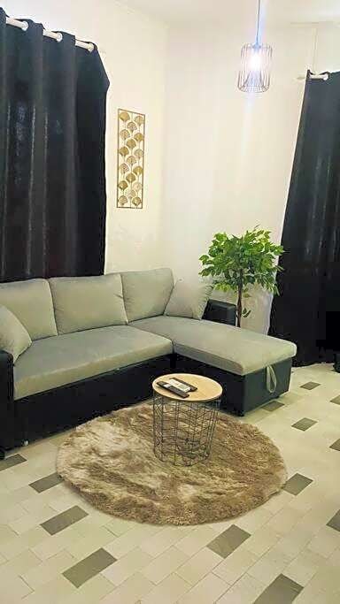 Urban Zen Appart Spacieux studio atypique avec bain a remous proche de tout